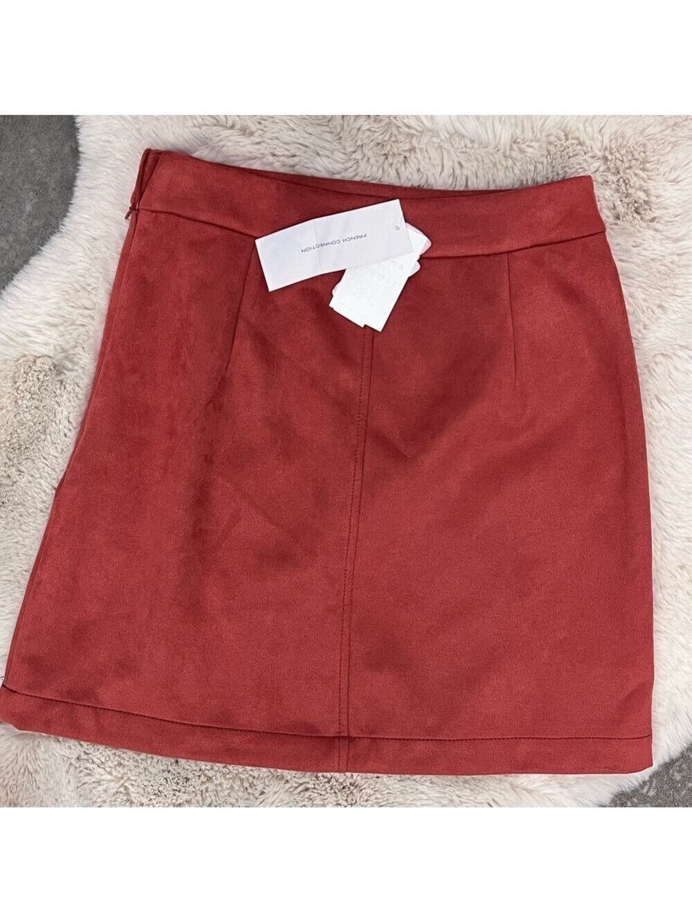 🎩🗝️ NWT $98 French Connection
Patty Drape Mini Skirt Saffron Spice - Picture 6 of 8